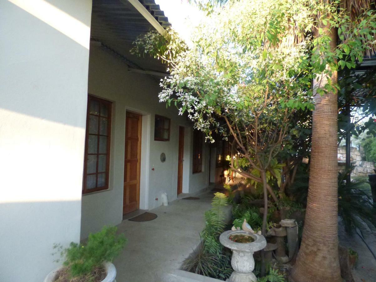 Tsumeb Backpackers & Safari Hostel Exterior photo